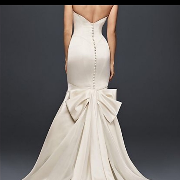 Truly Zac Posen Satin Gown